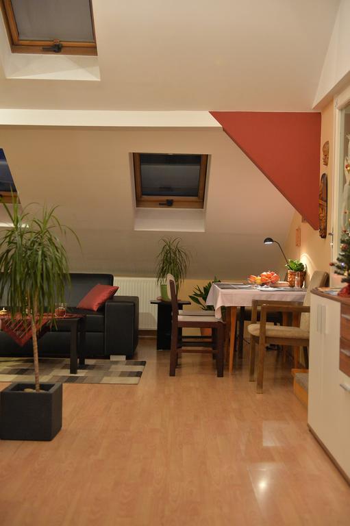 Sopron Eszter Apartman חדר תמונה
