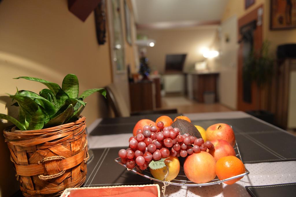 Sopron Eszter Apartman מראה חיצוני תמונה