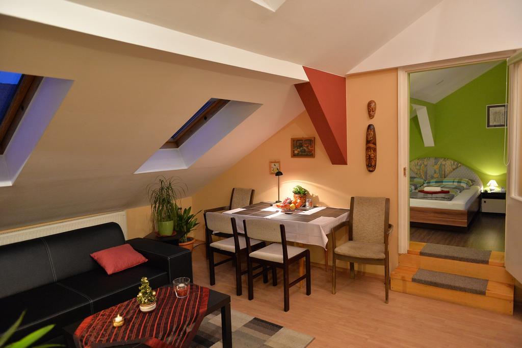 Sopron Eszter Apartman חדר תמונה