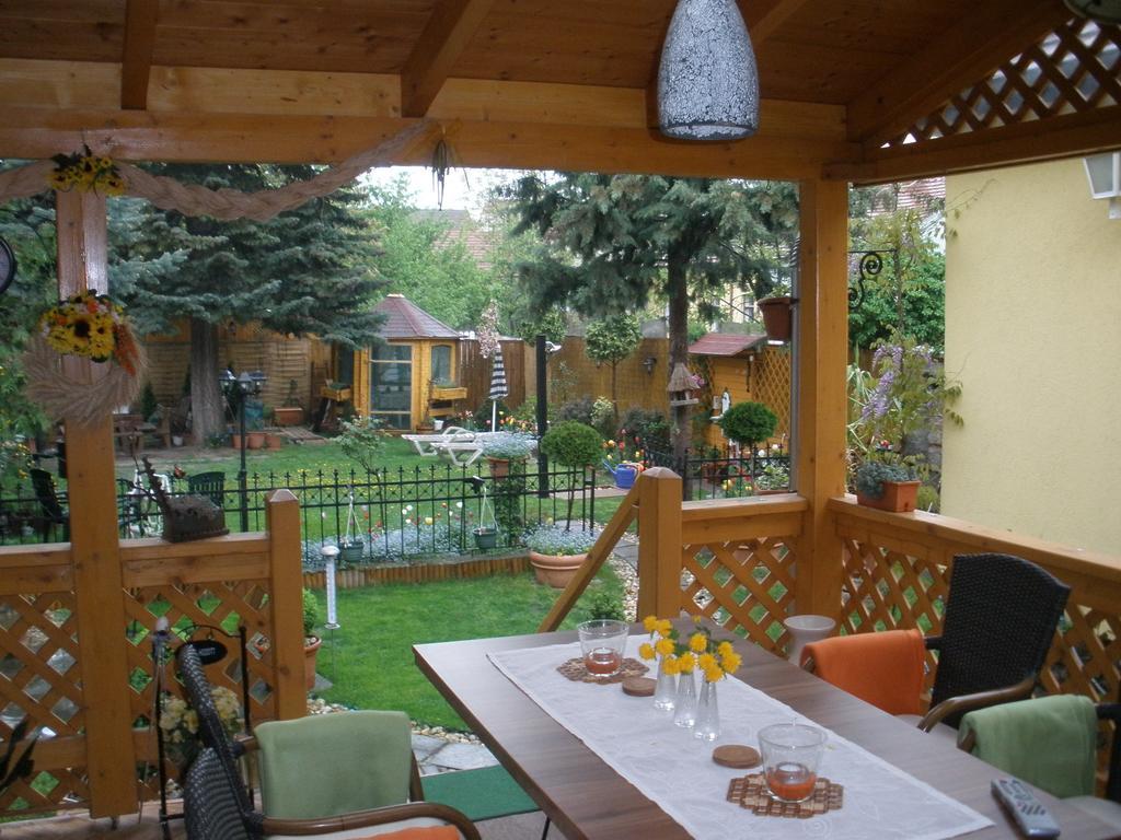 Sopron Eszter Apartman מראה חיצוני תמונה